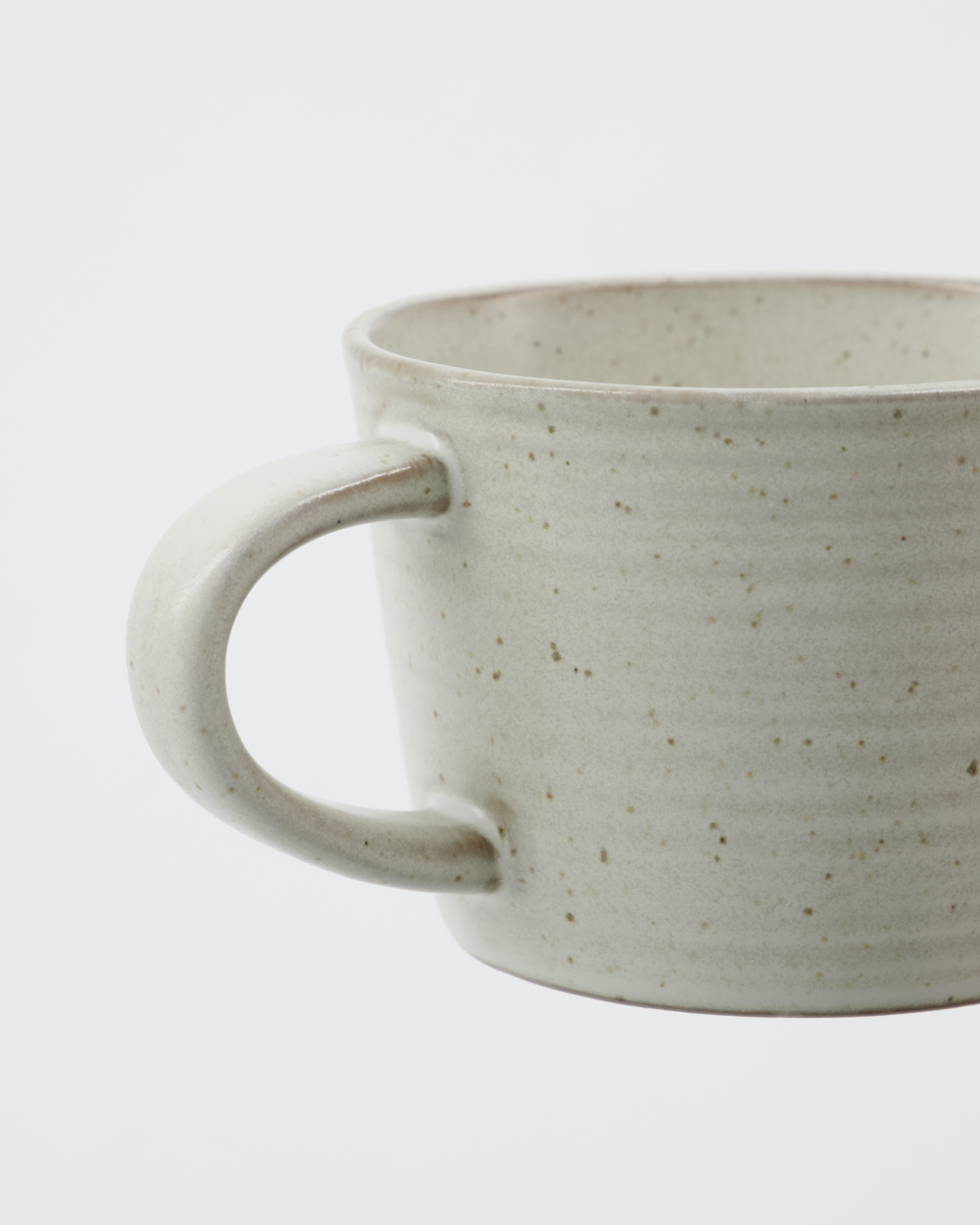 'Pion' cup and saucer - off white - by house doctor