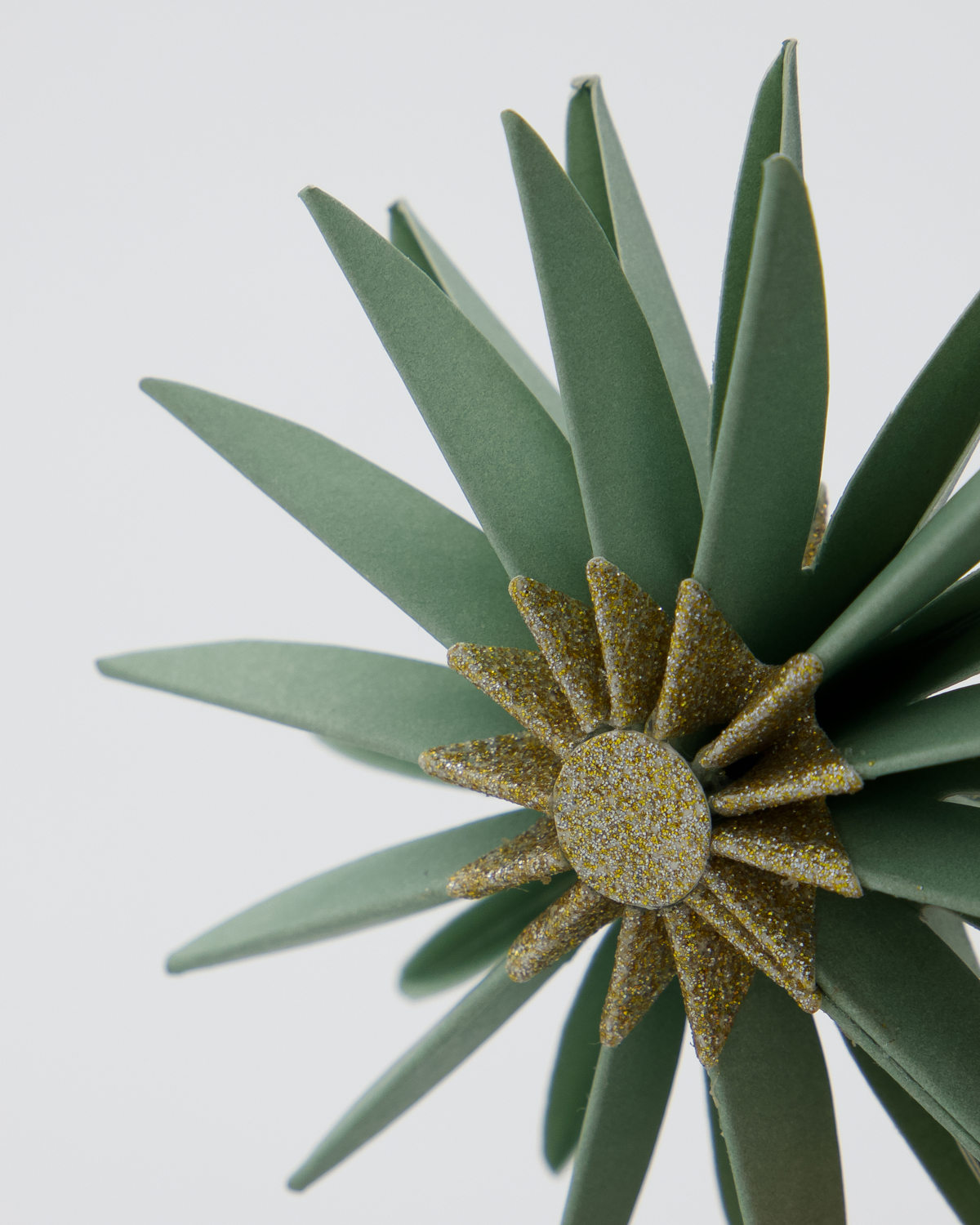 Set of 6 Christmas ornaments 'Stari' by House Doctor - Green & Champagne