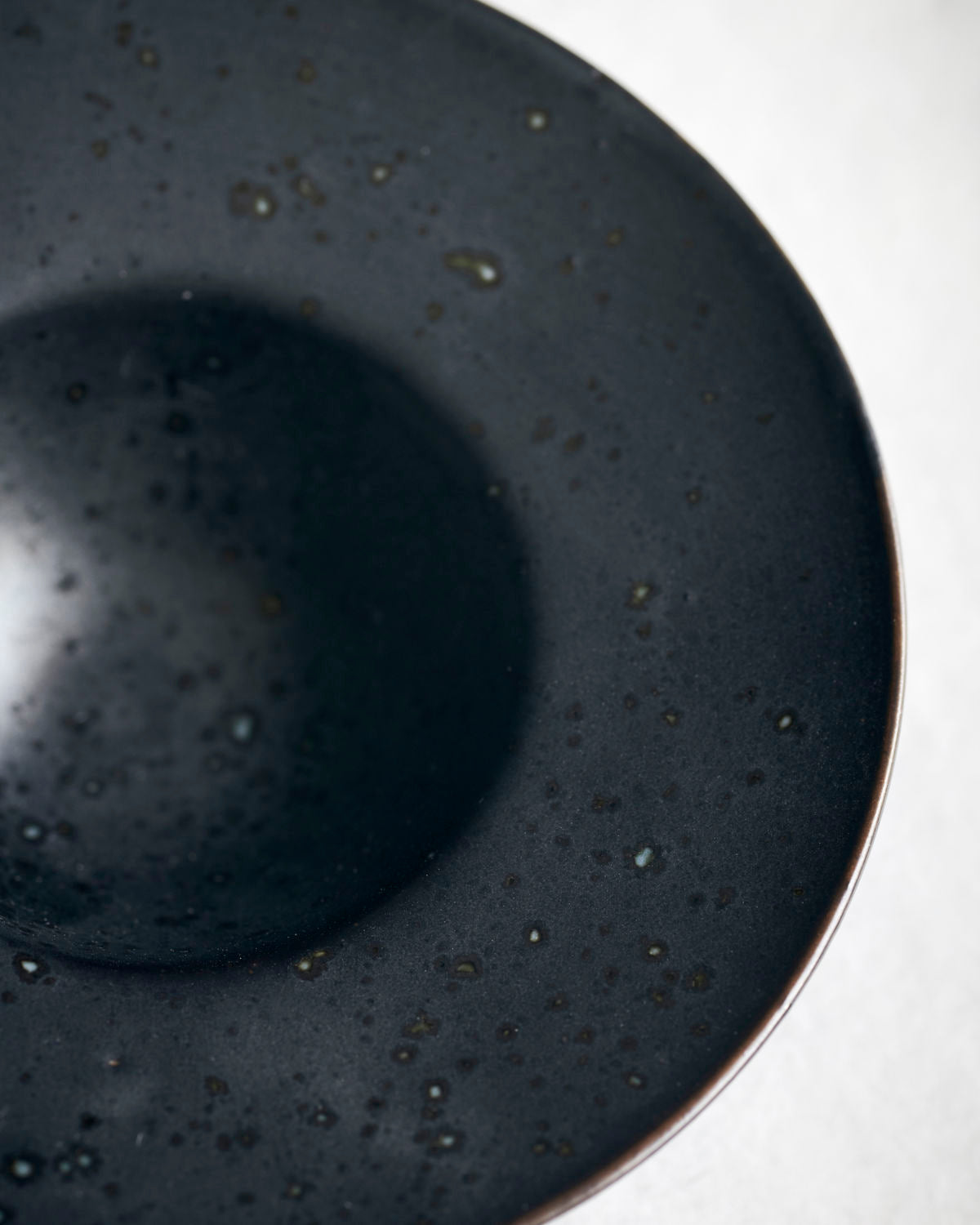 'Pion' egg cups - black - by house doctor