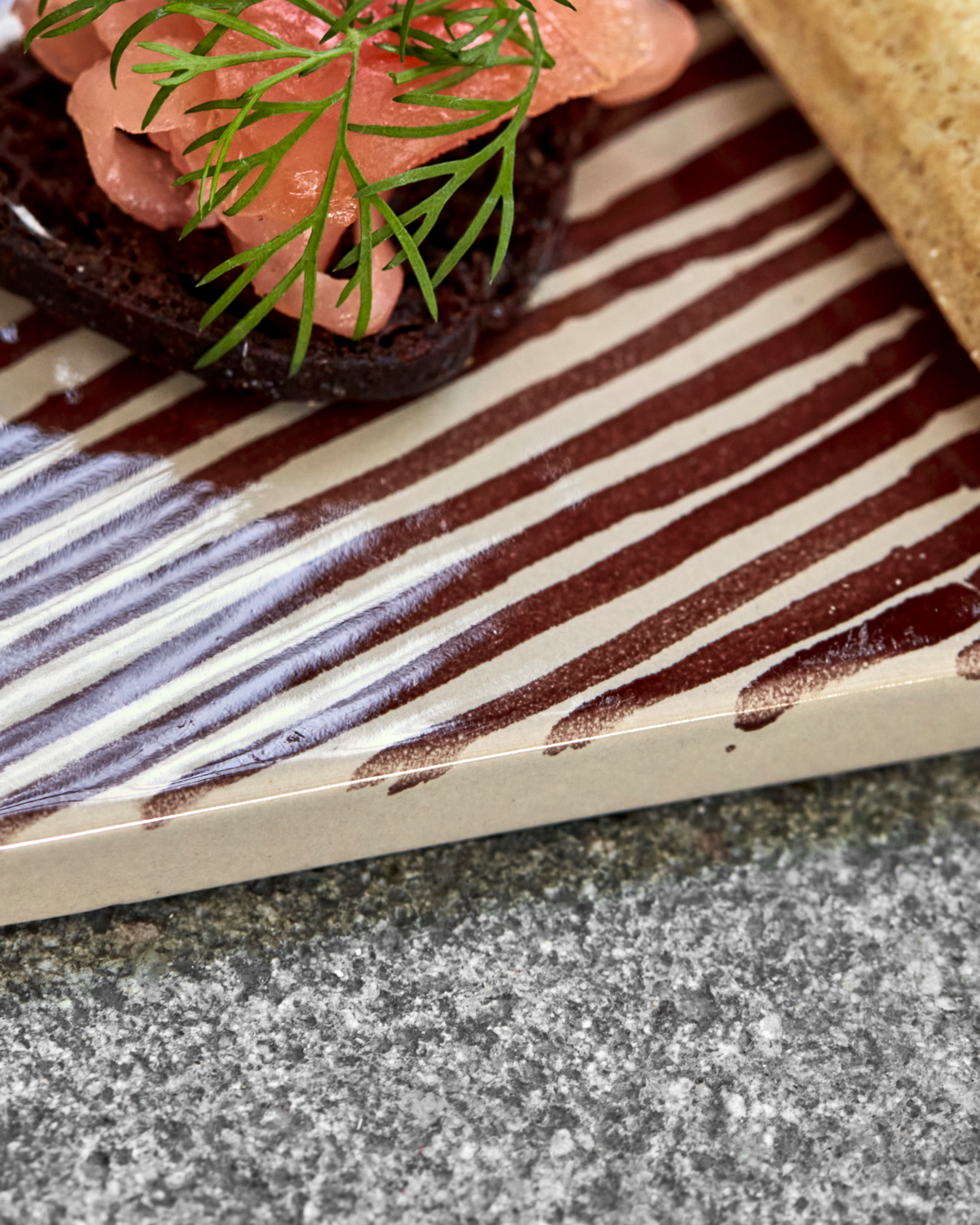 'Diva' serving board by House Doctor - rectangle - brown