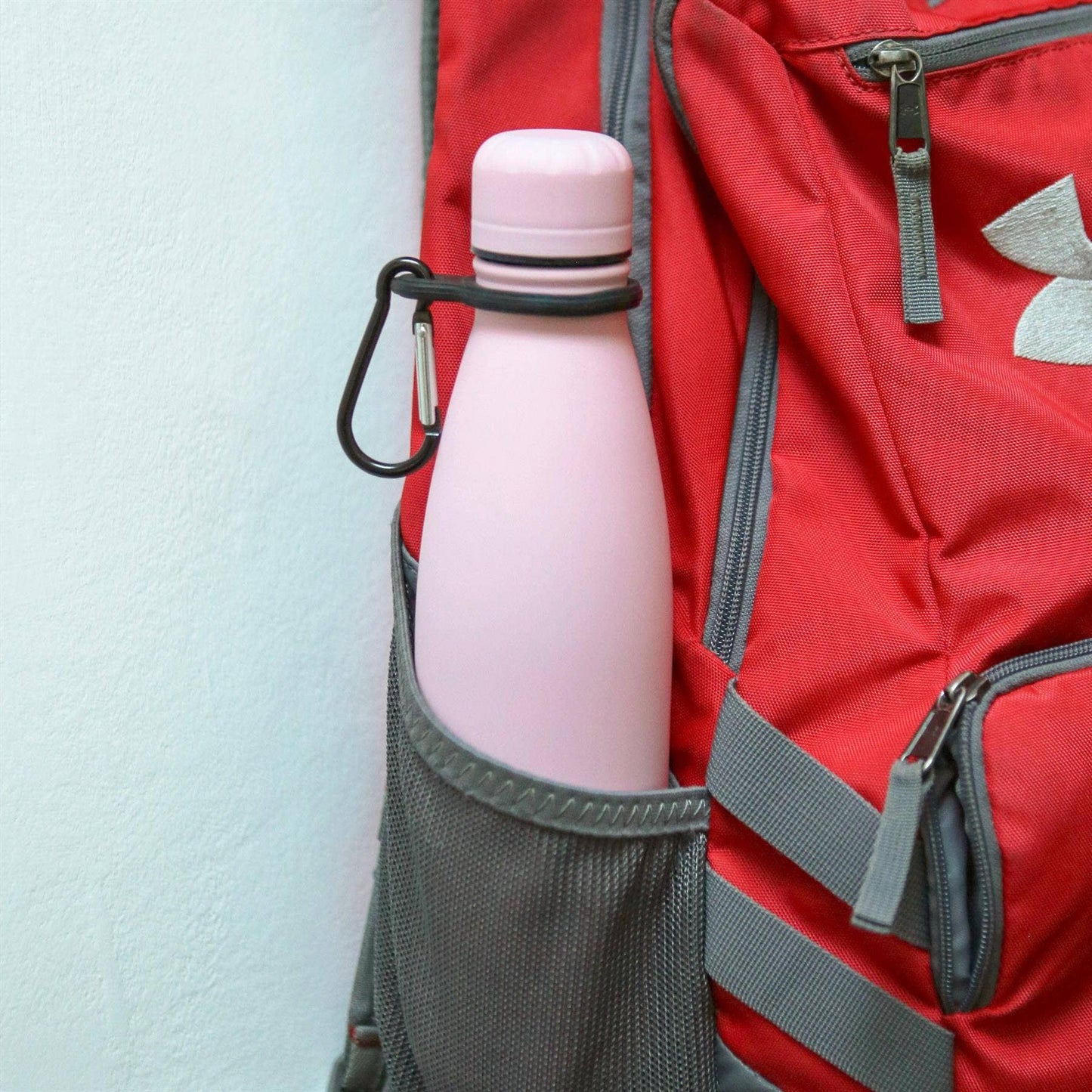 Stainless Steel Water Bottle with Carabiner Clip - 500ml: Matt Black