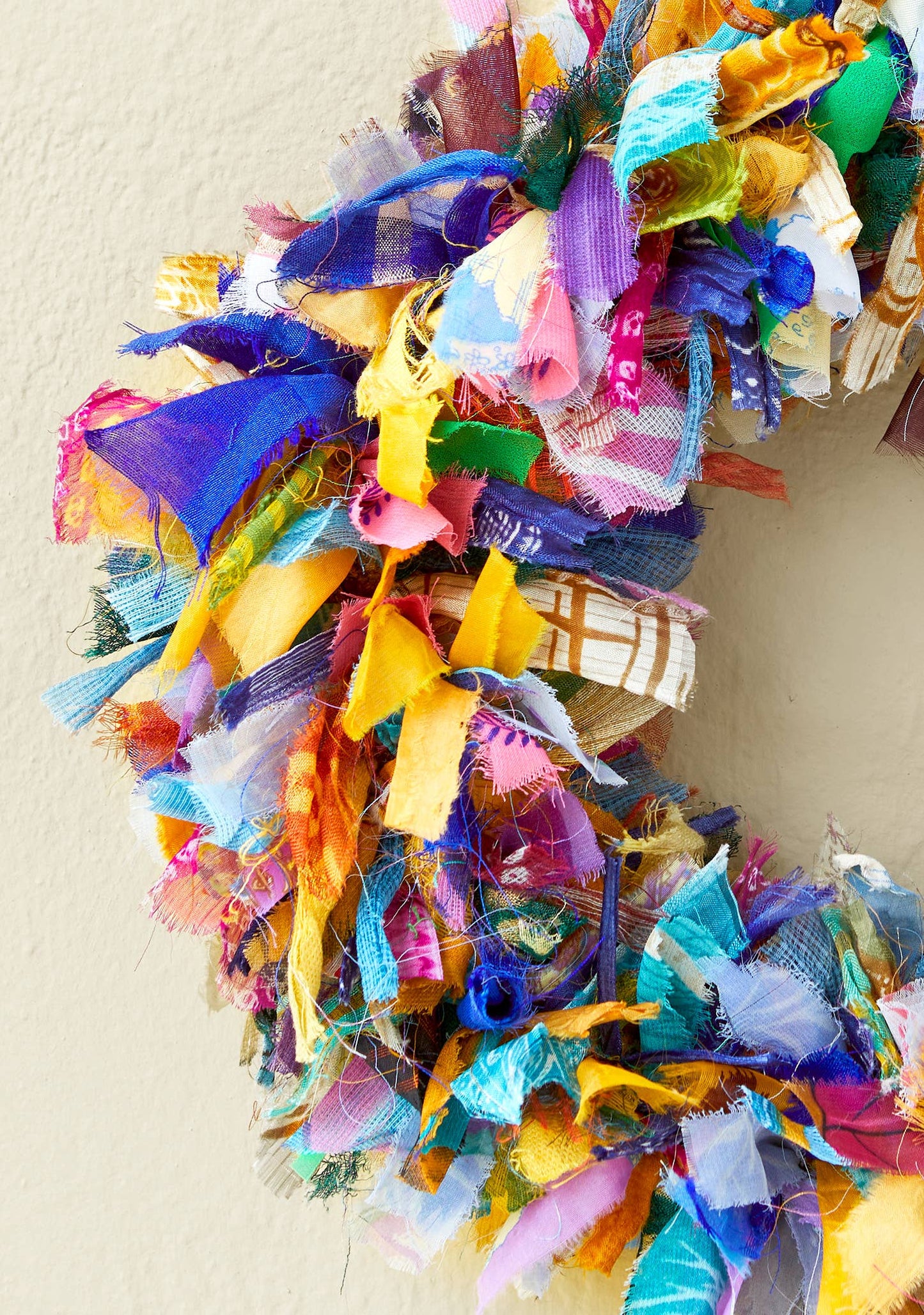 Recycled Sari Wreath - Multicoloured