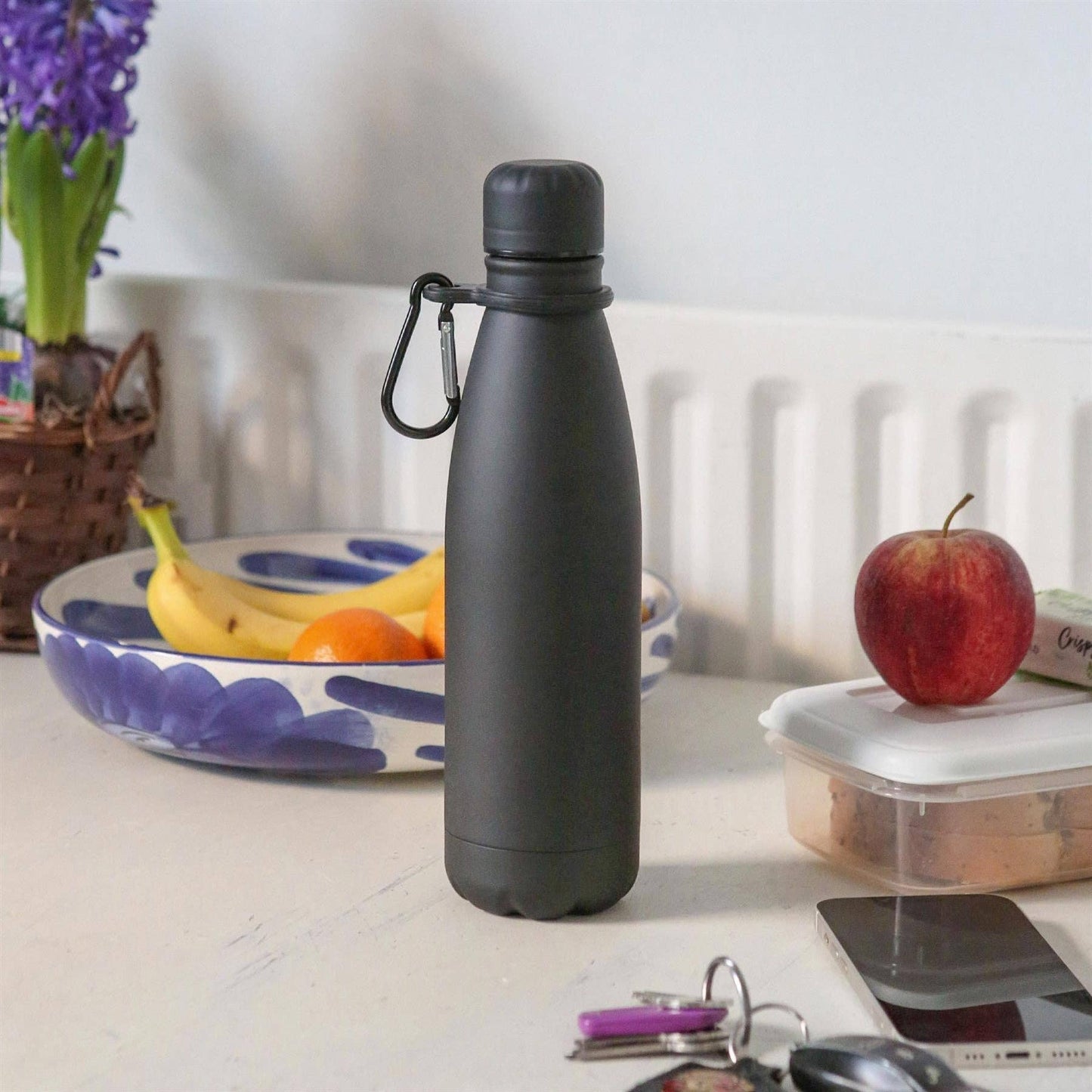 Stainless Steel Water Bottle with Carabiner Clip - 500ml: Matt Black