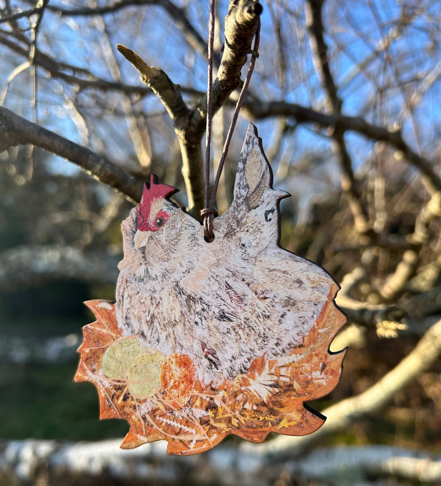 Spring Hen birch plywood decoration 